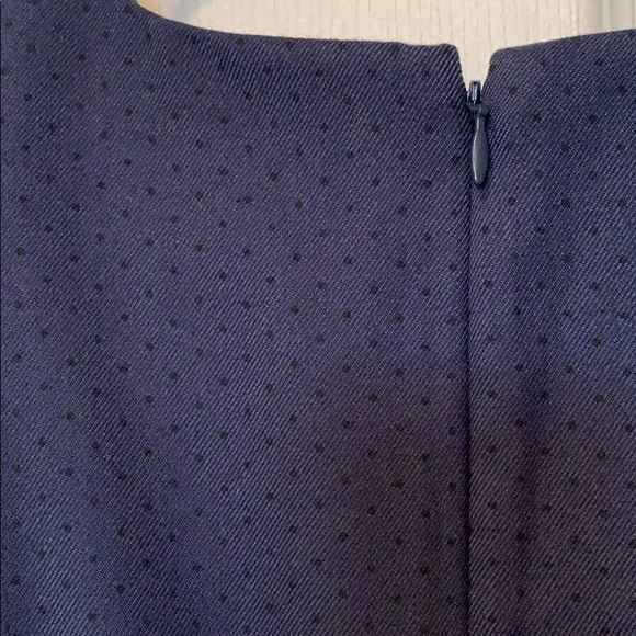 Sleeveless dress - Picture 4 of 4